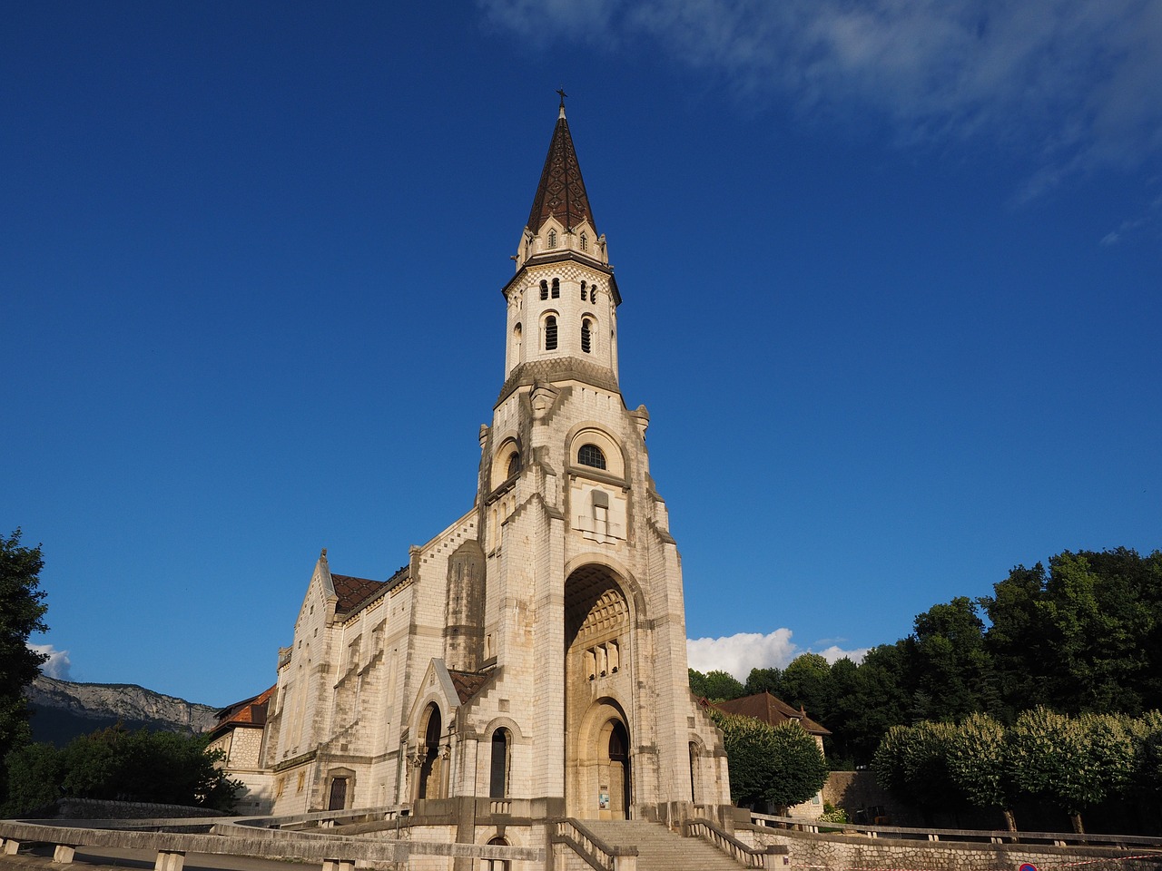 wallfahrtskirche la visitation church annecy free photo