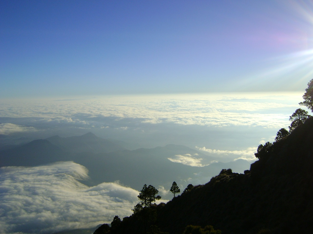 wallpaper guatemala a volcano of water free photo