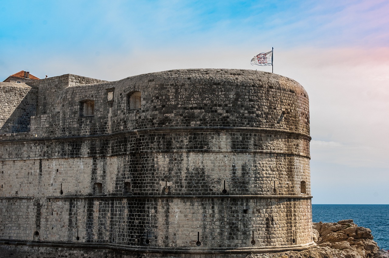 walls dubrovnik croatia free photo