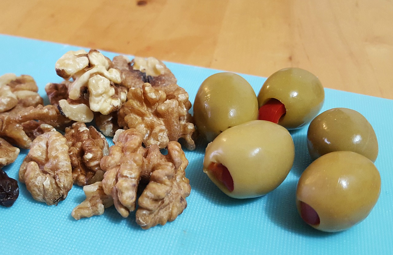walnut olive raisin free photo