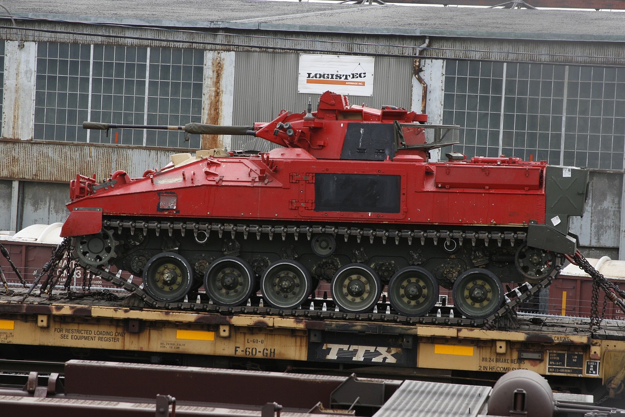 war combat vehicle canon free photo