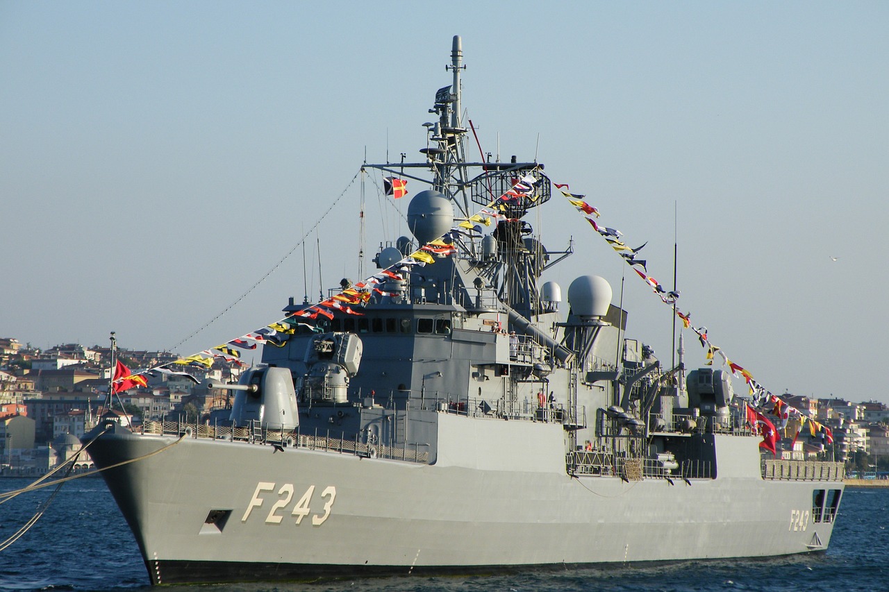 war ship ship frigates free photo