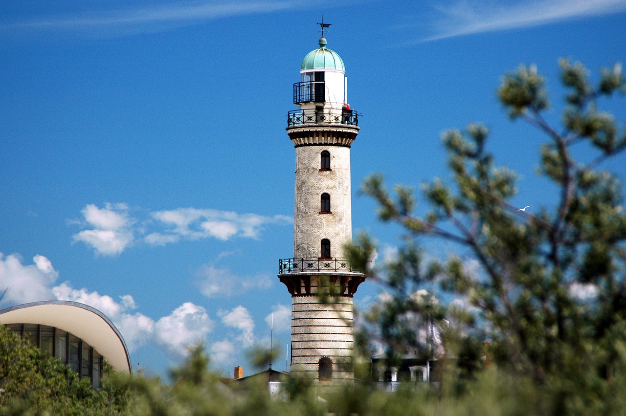 warnemünde lighthouse sky free photo