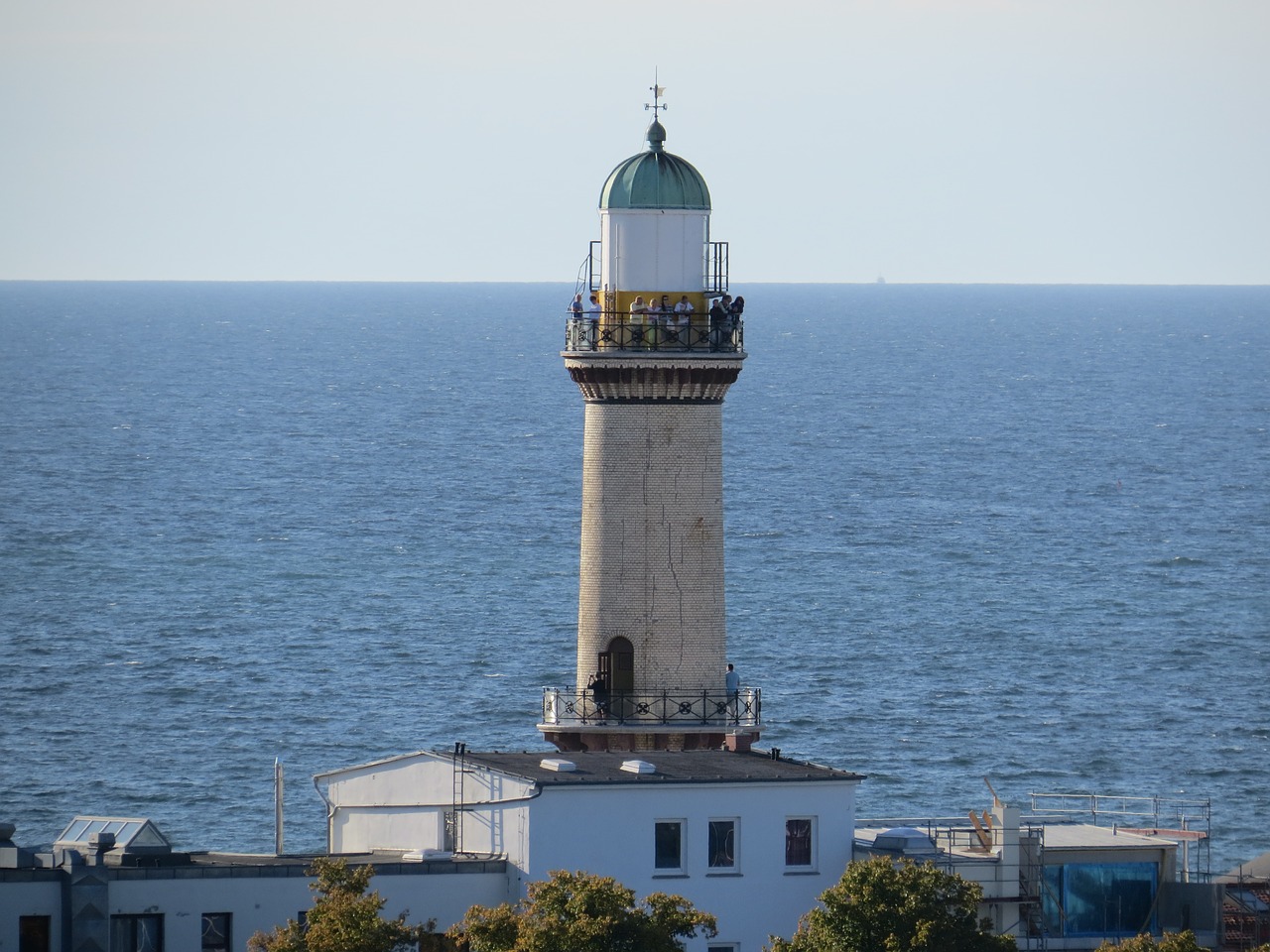 warnemünde lighthouse baltic sea free photo