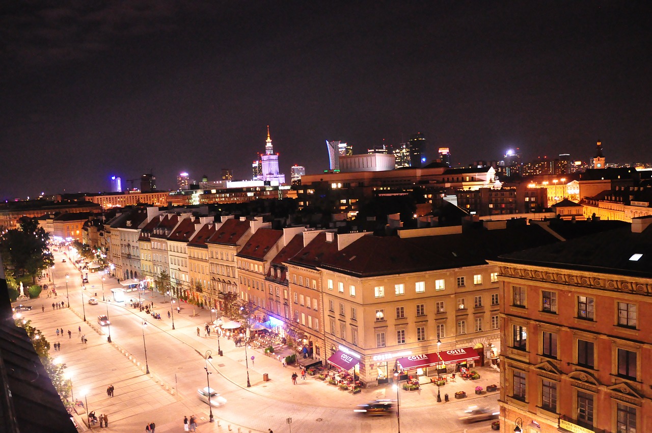 warsaw the old town evening free photo