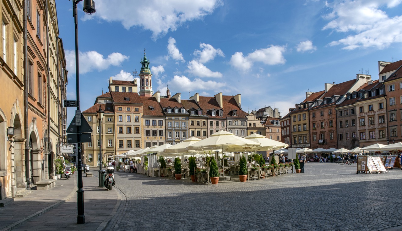 warsaw  architecture  building free photo