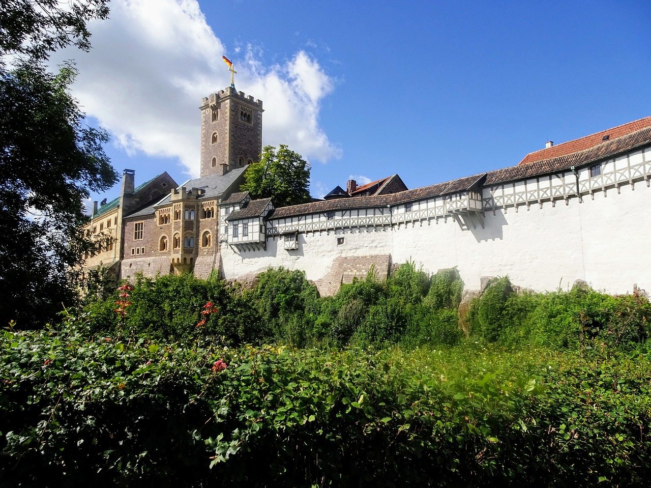 wartburg castle castle historically free photo