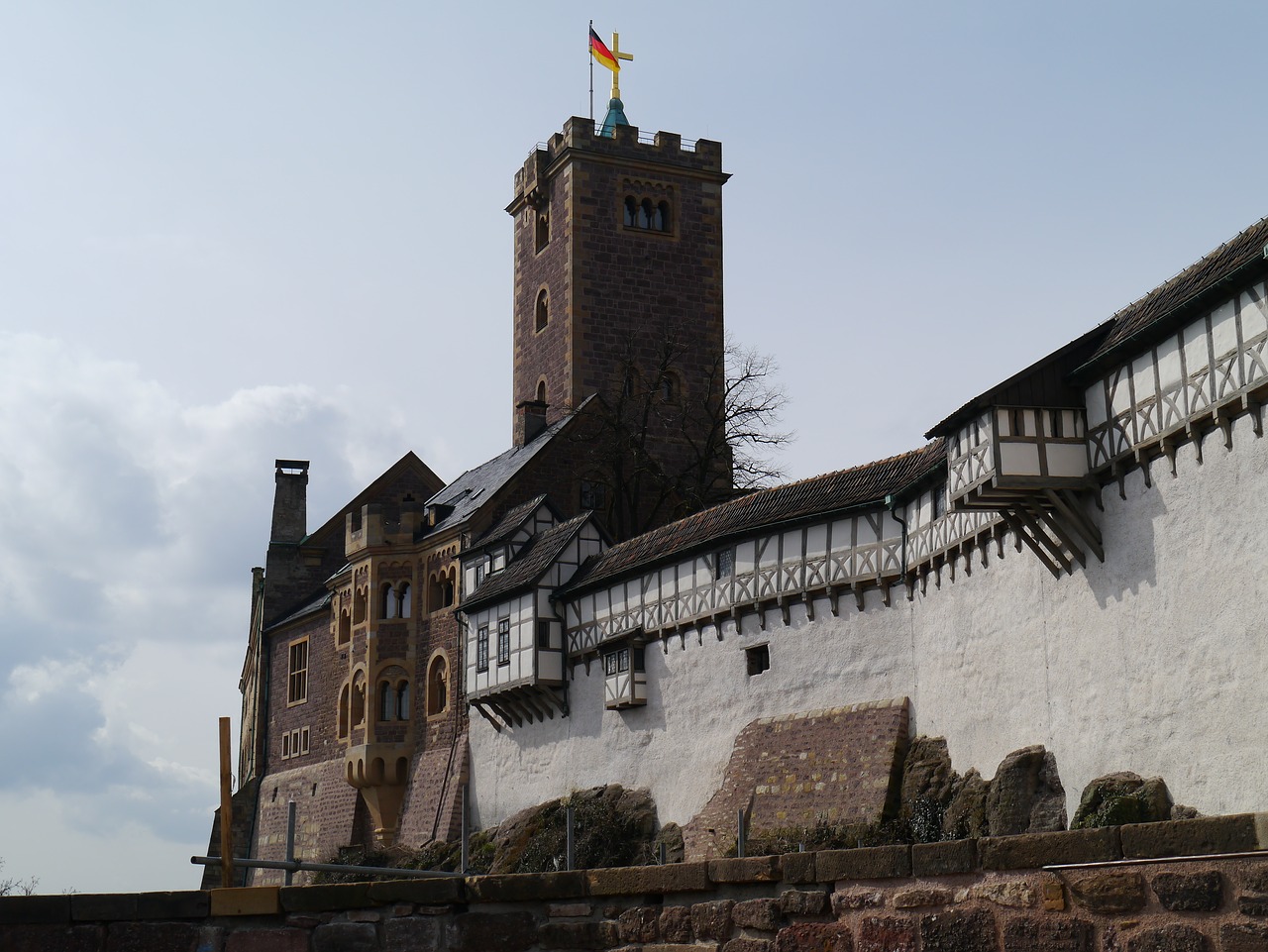 wartburg castle luther eisenach free photo