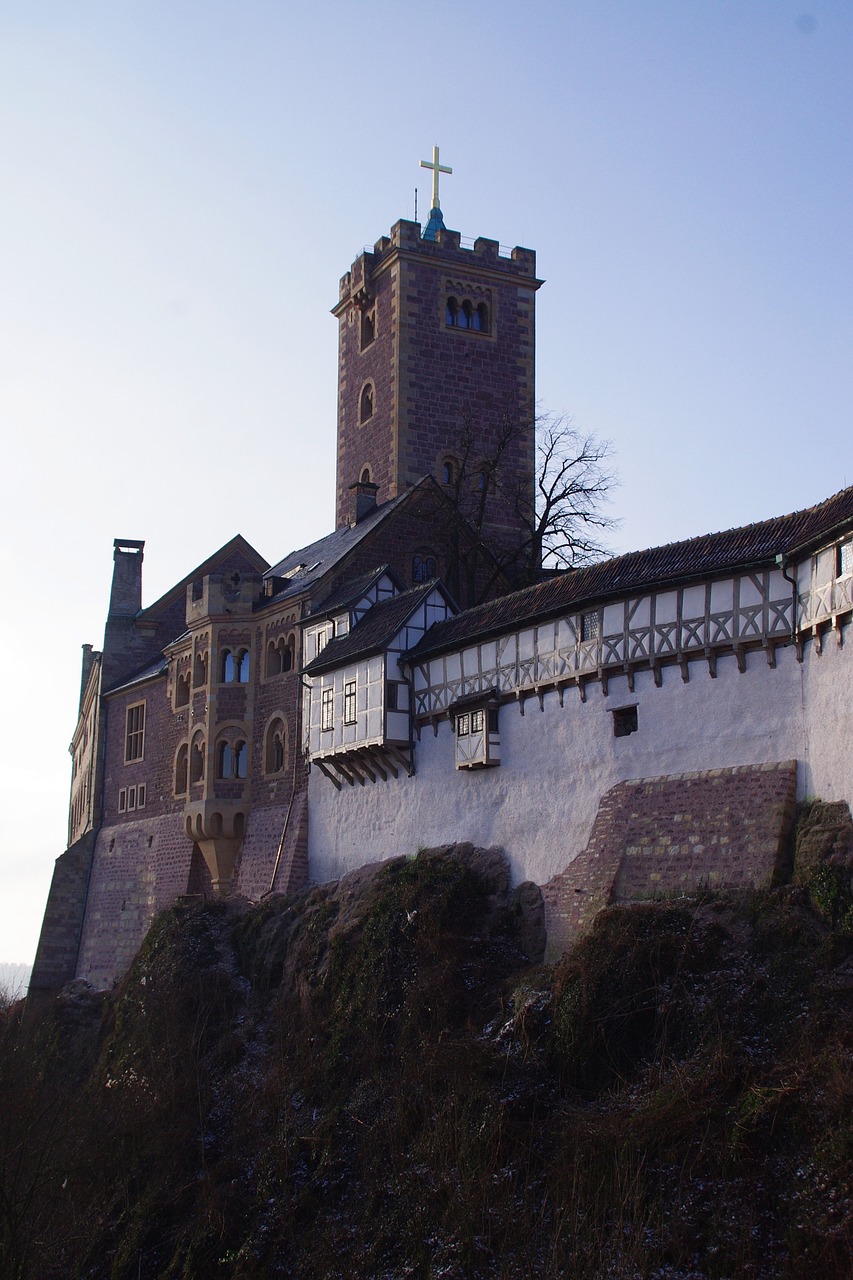 wartburg castle castle knight's castle free photo
