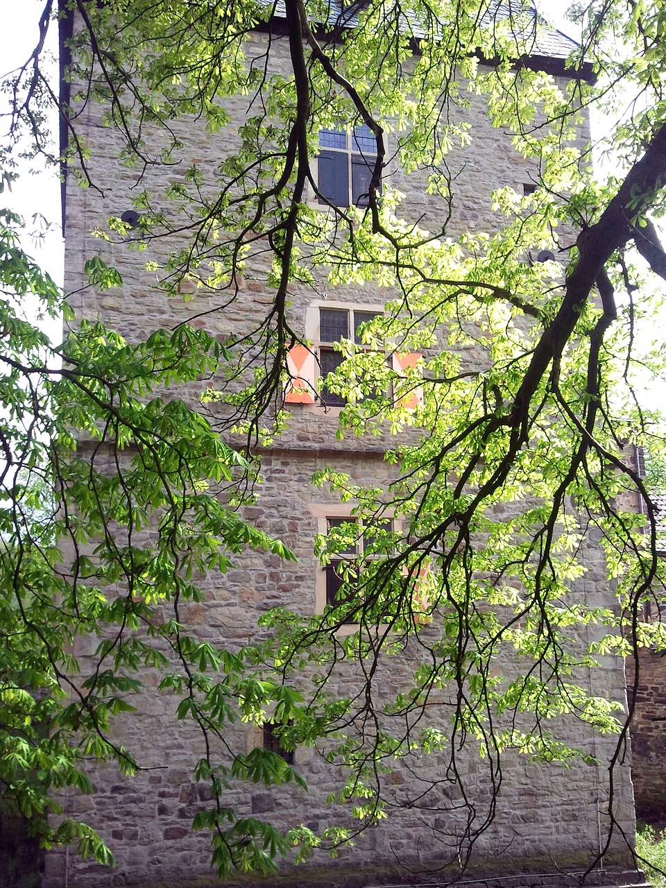wasserburg bochum tower free photo