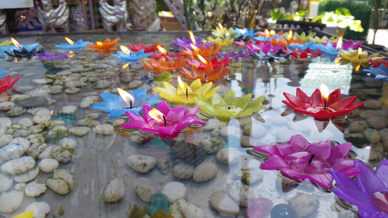 wat hua lamphong floating candles lotus candle free photo