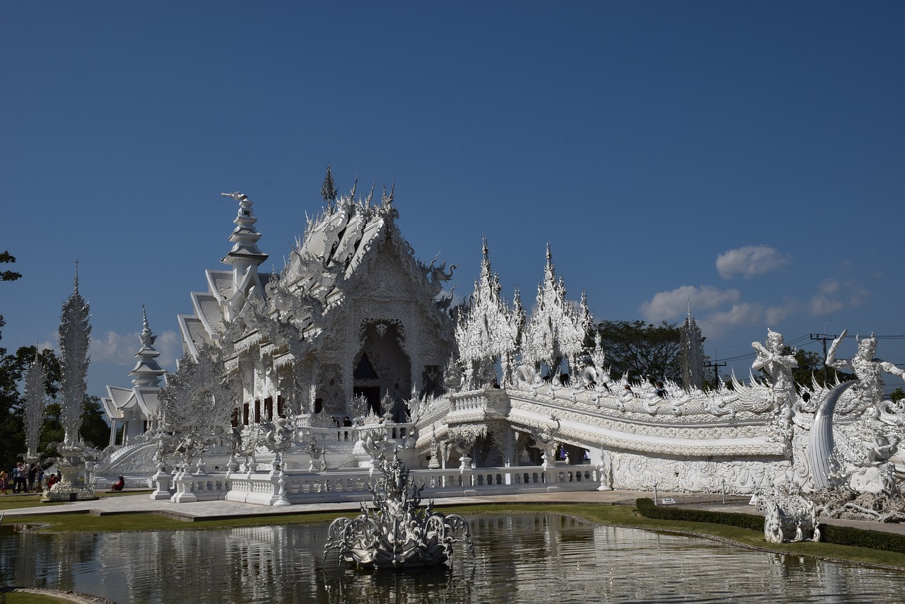 wat rong khun the white temple chiang rai free photo