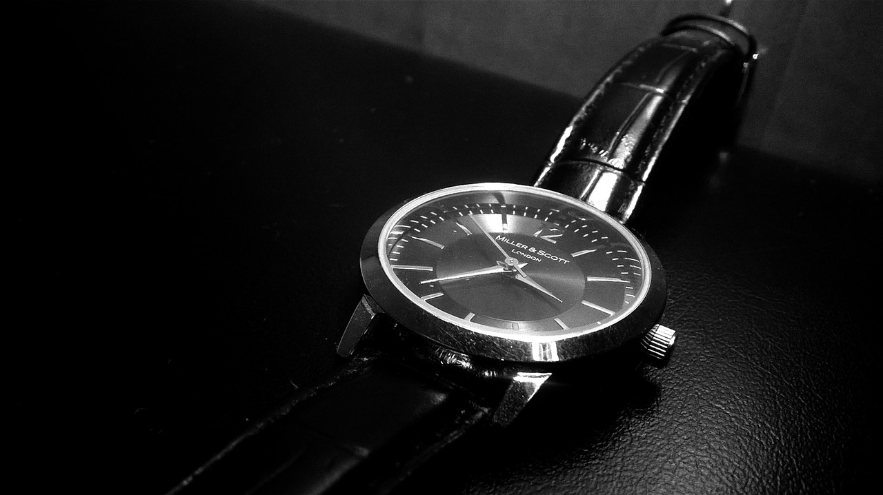 watch clock black and white free photo