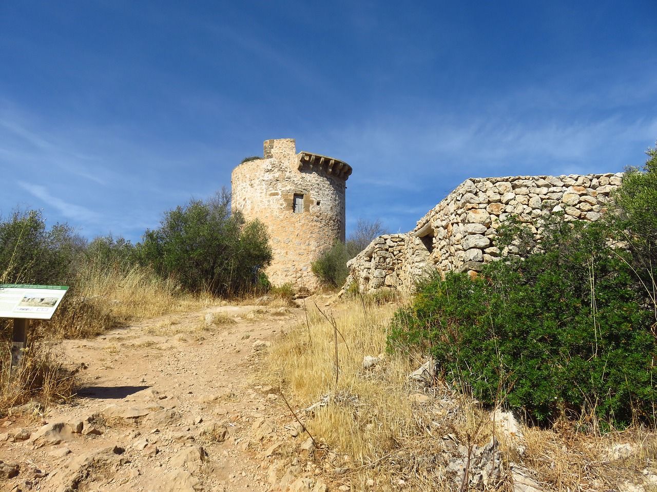 watchtower ruin tower free photo