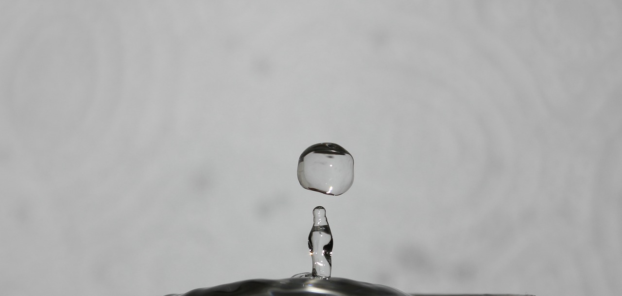 water drop spetters free photo