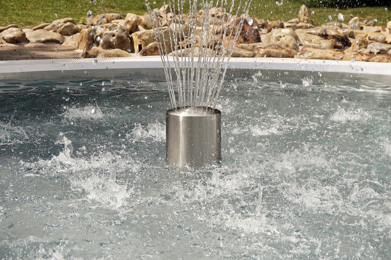 water fontaine fountain free photo