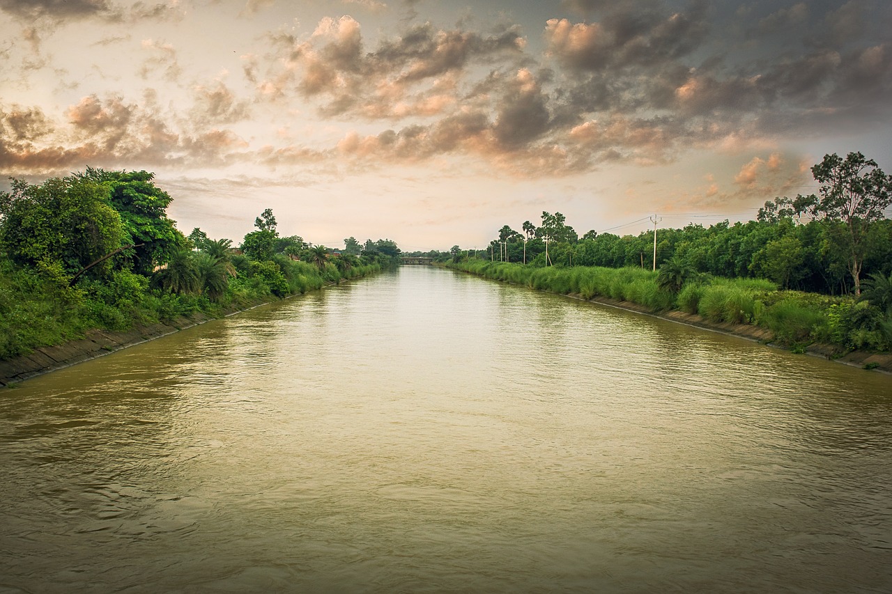 water sky river free photo