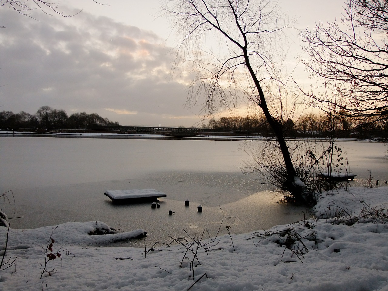 water cold lake free photo