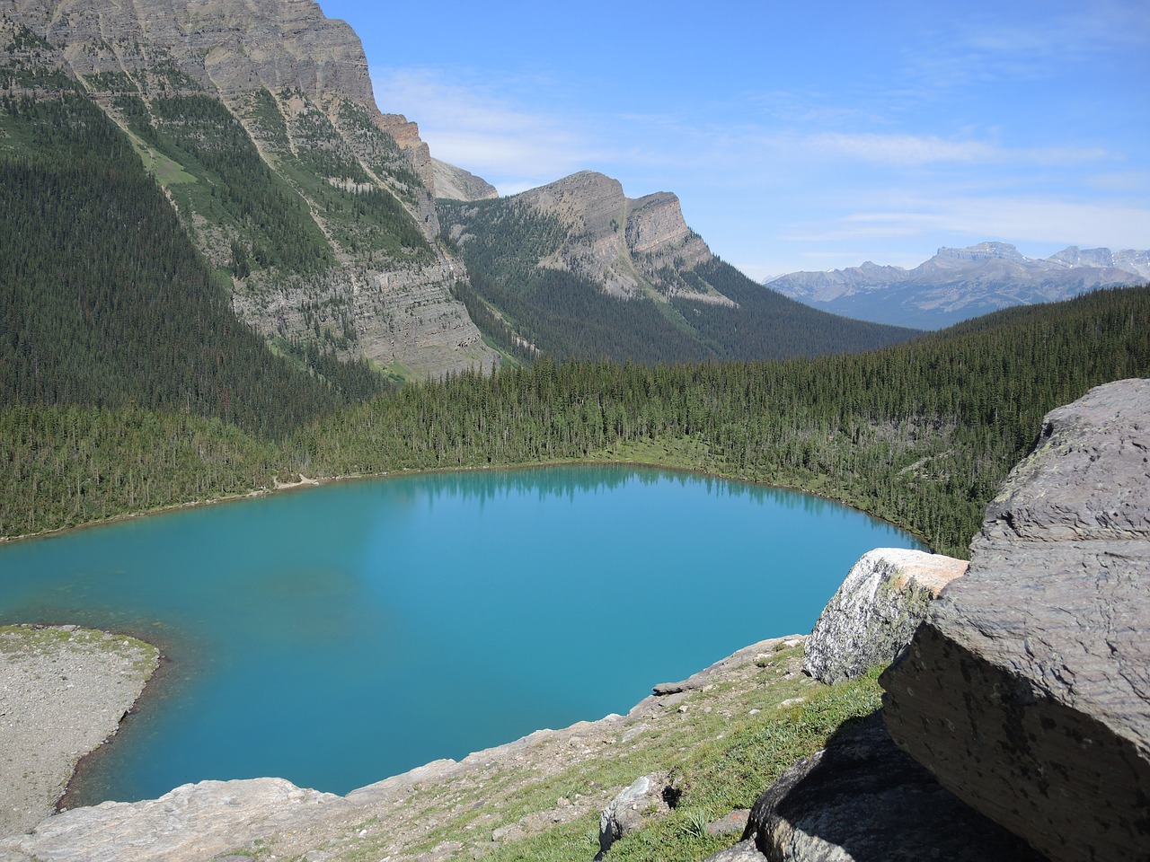 water mountains nature free photo