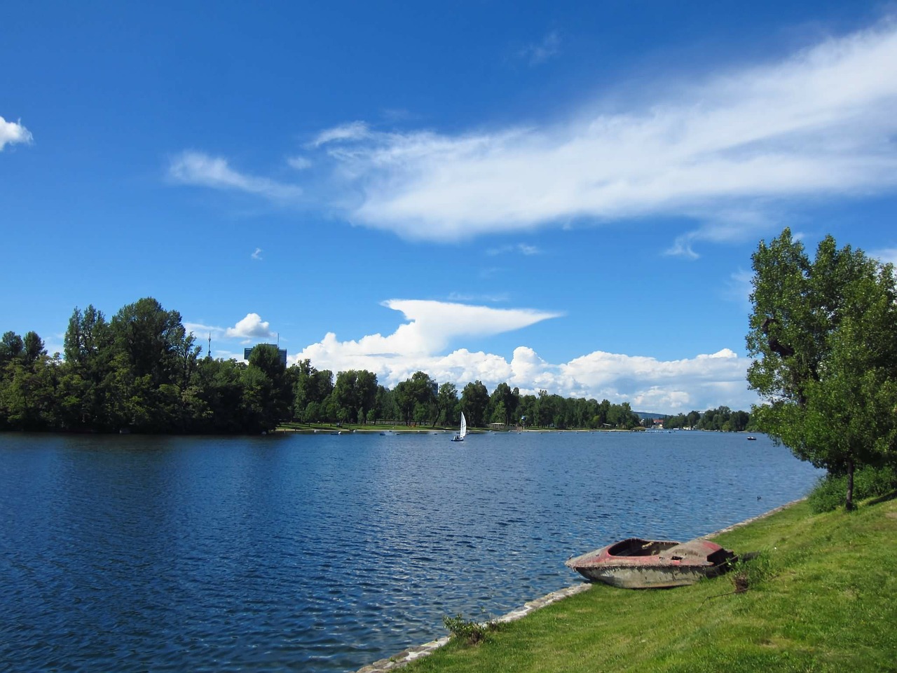 water sky blue free photo