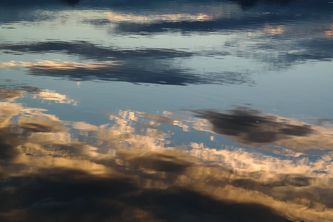water reflections clouds free photo