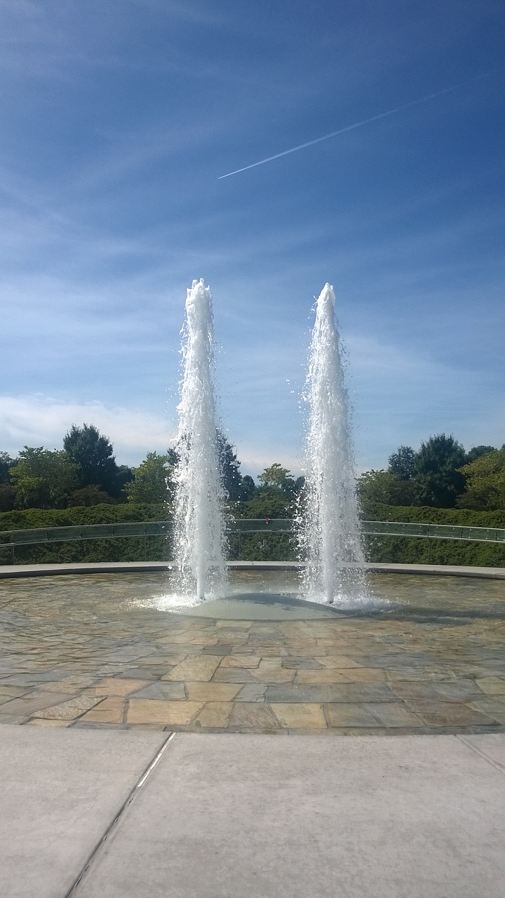 water fountains fountain free photo