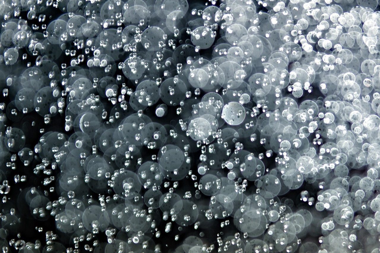 water background drops free photo