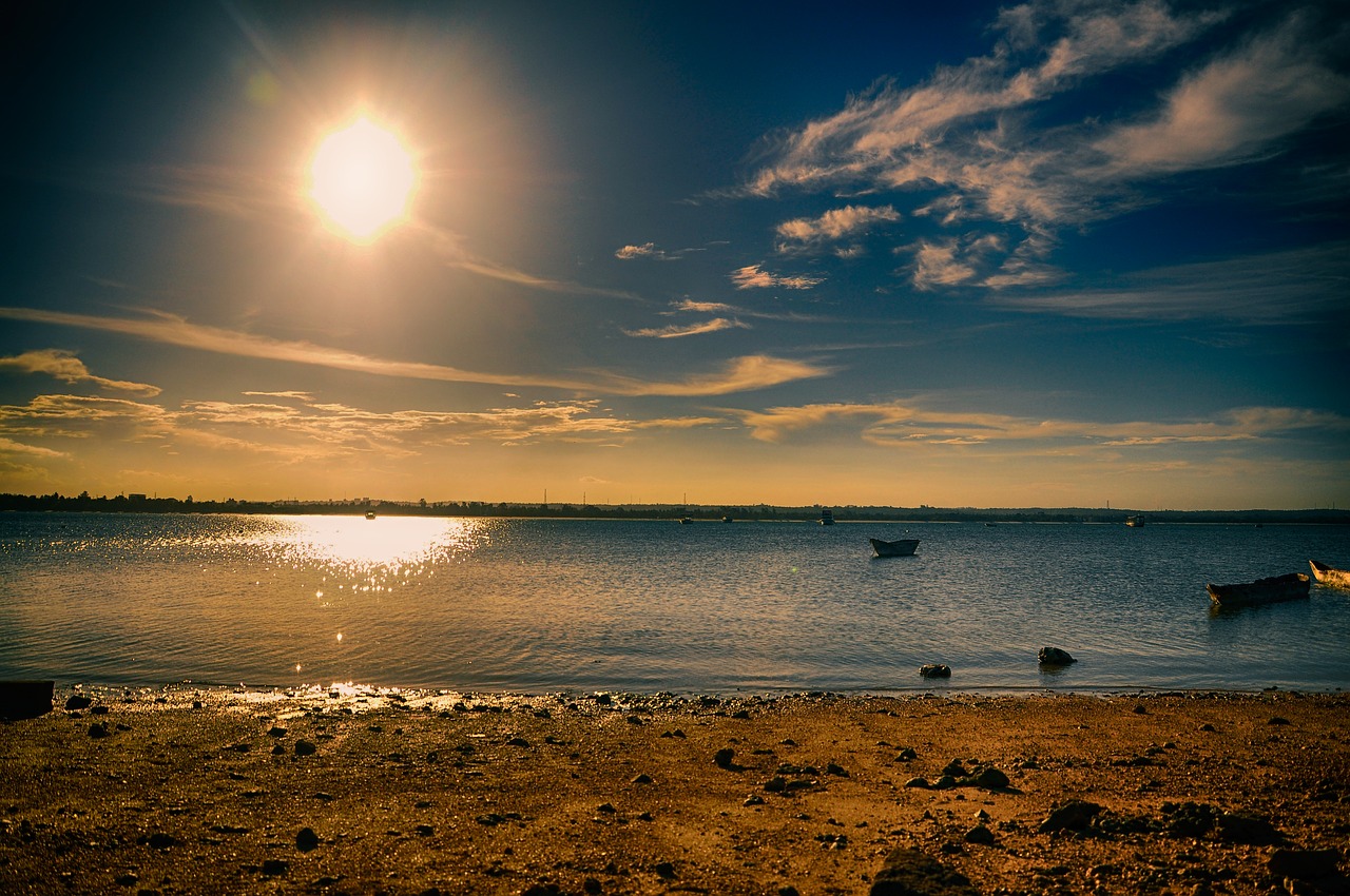 water sky travel free photo