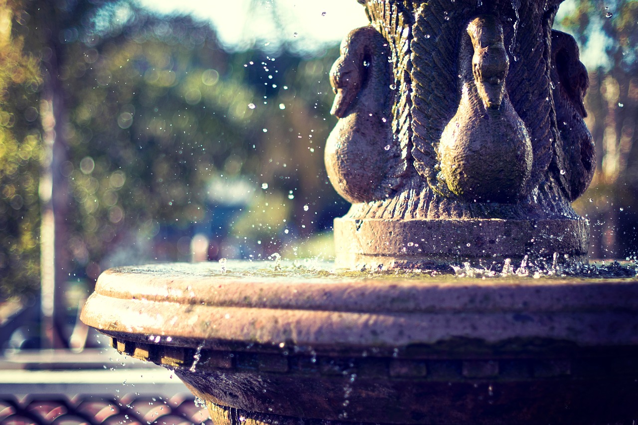 water fountain plaza free photo