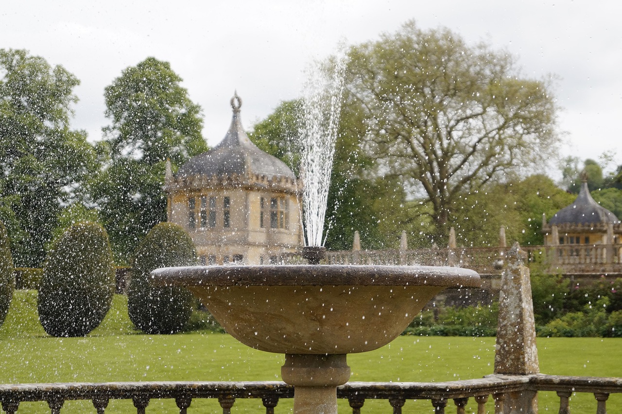 water drip fountain free photo