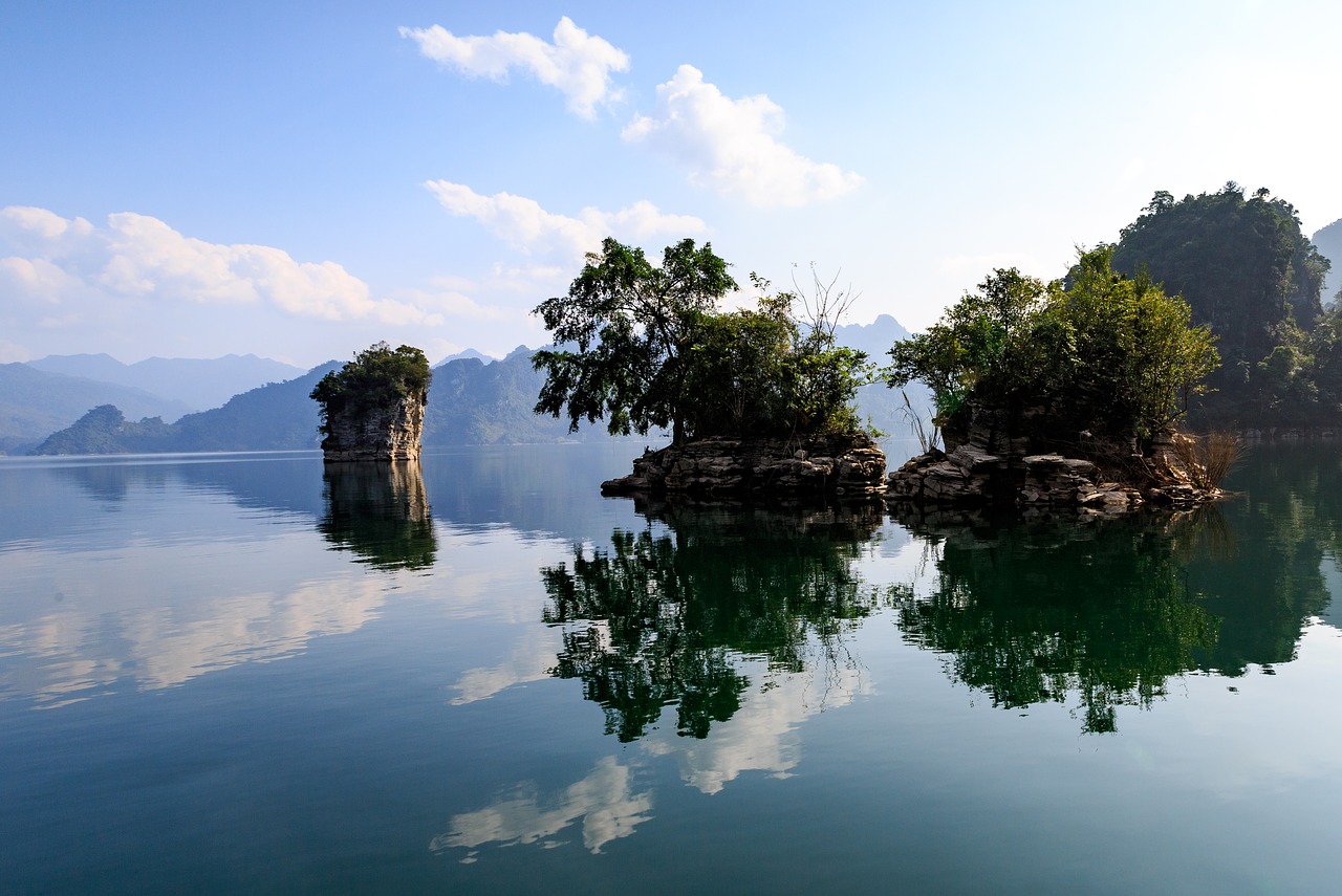 water reflection nature free photo