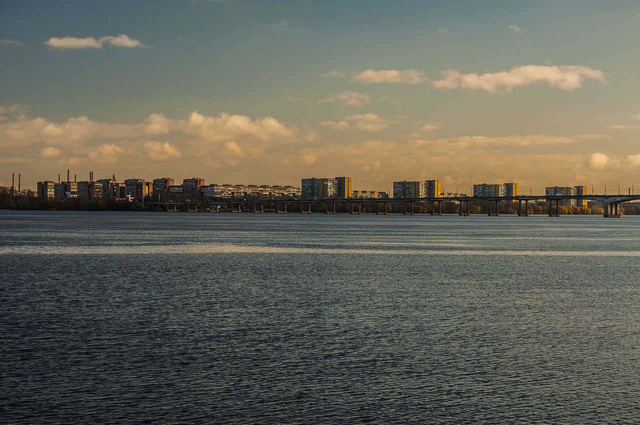 water megalopolis panoramic free photo