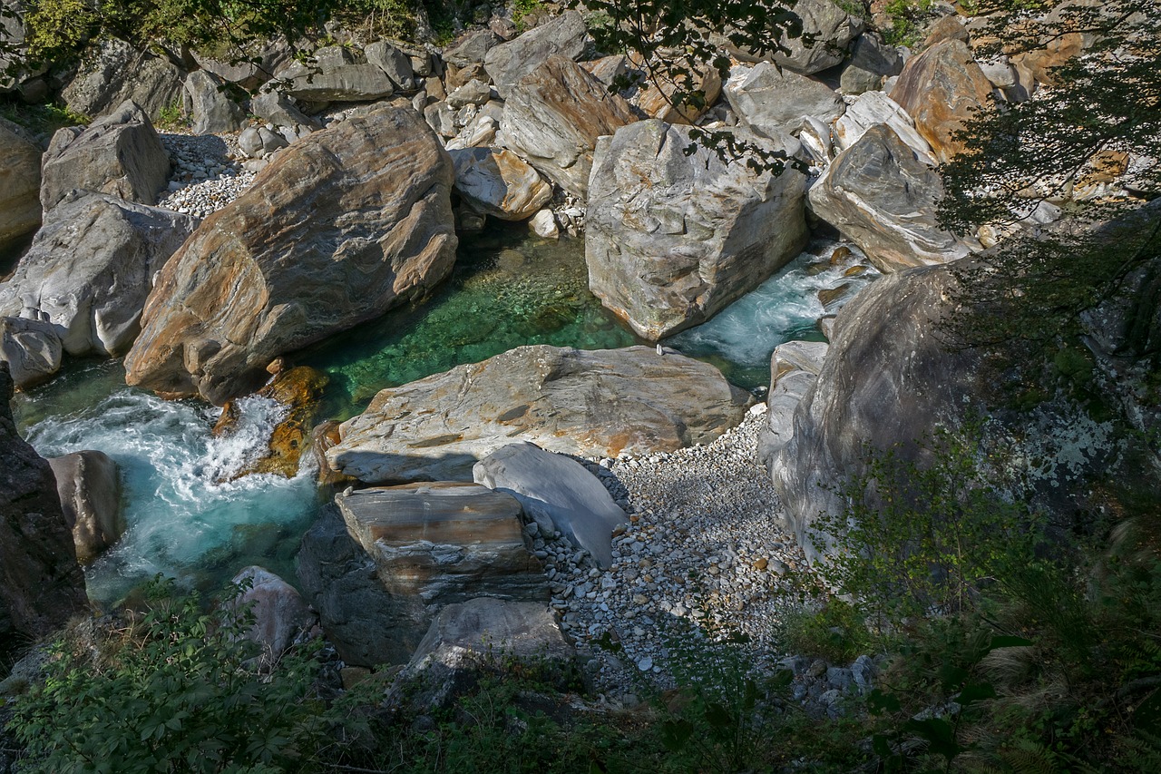 water  river  rock free photo