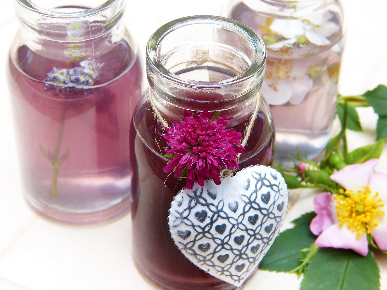 water  flowers  glass free photo