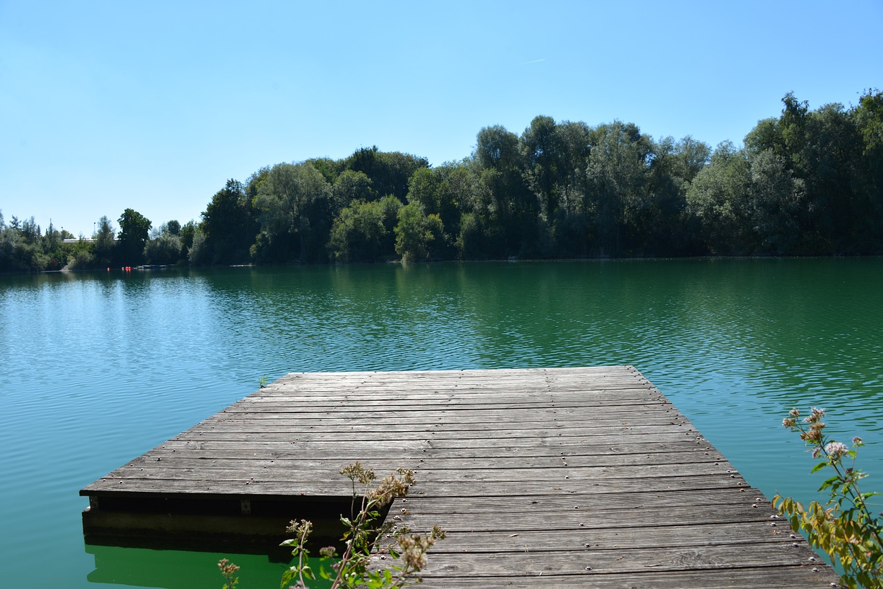 water web lake free photo