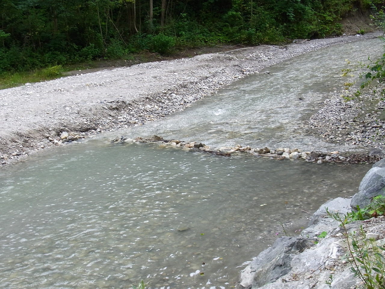 water bach mountain stream free photo