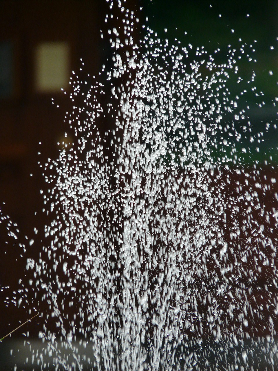 water fountain drip free photo