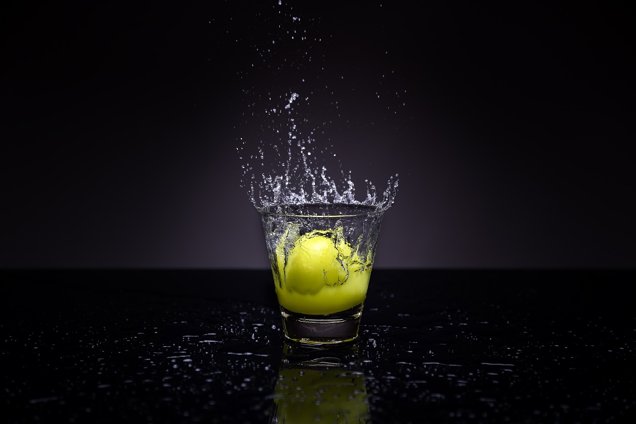 water splash photography free photo