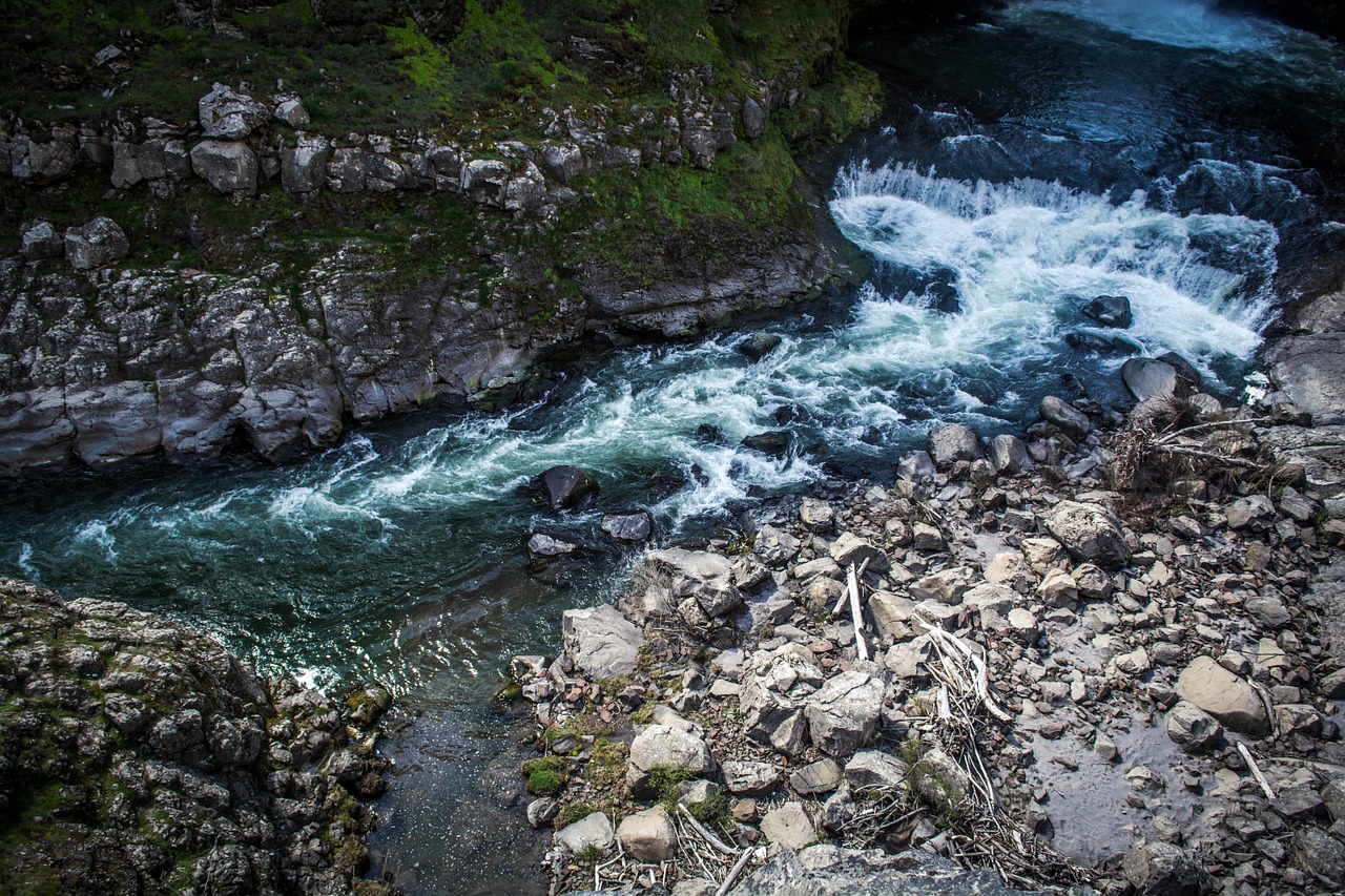 water noise stones free photo