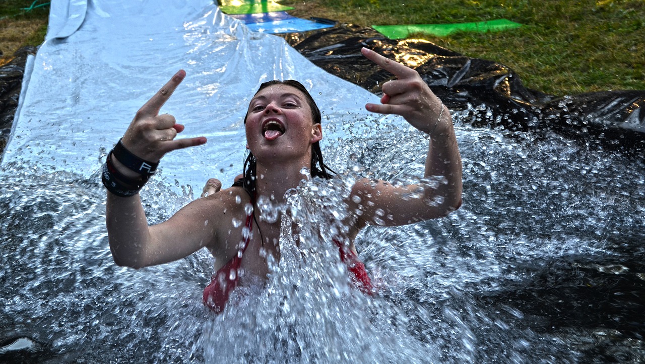 water fun girl free photo