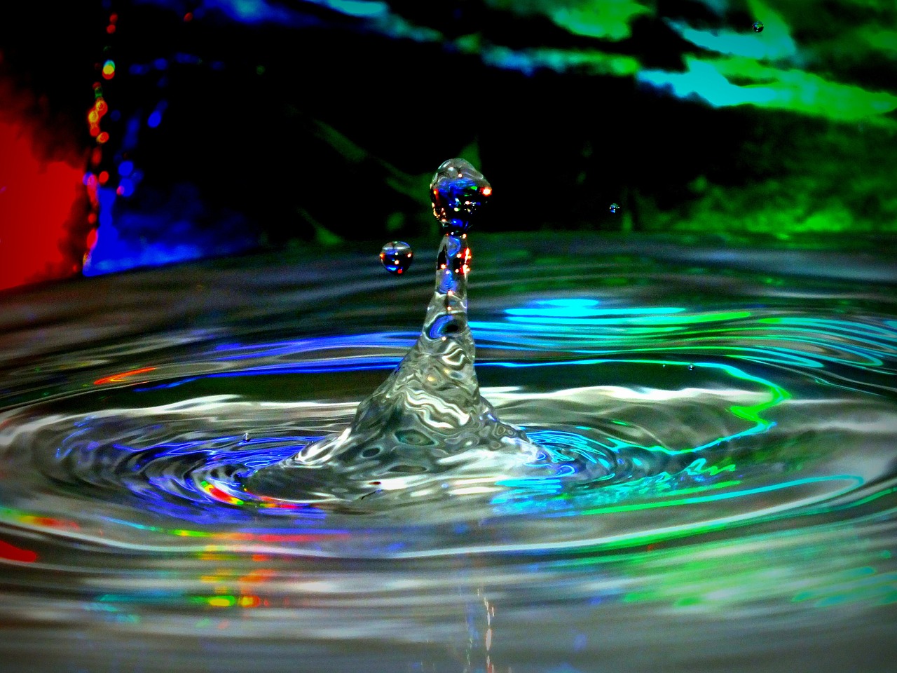 water droplet art free photo