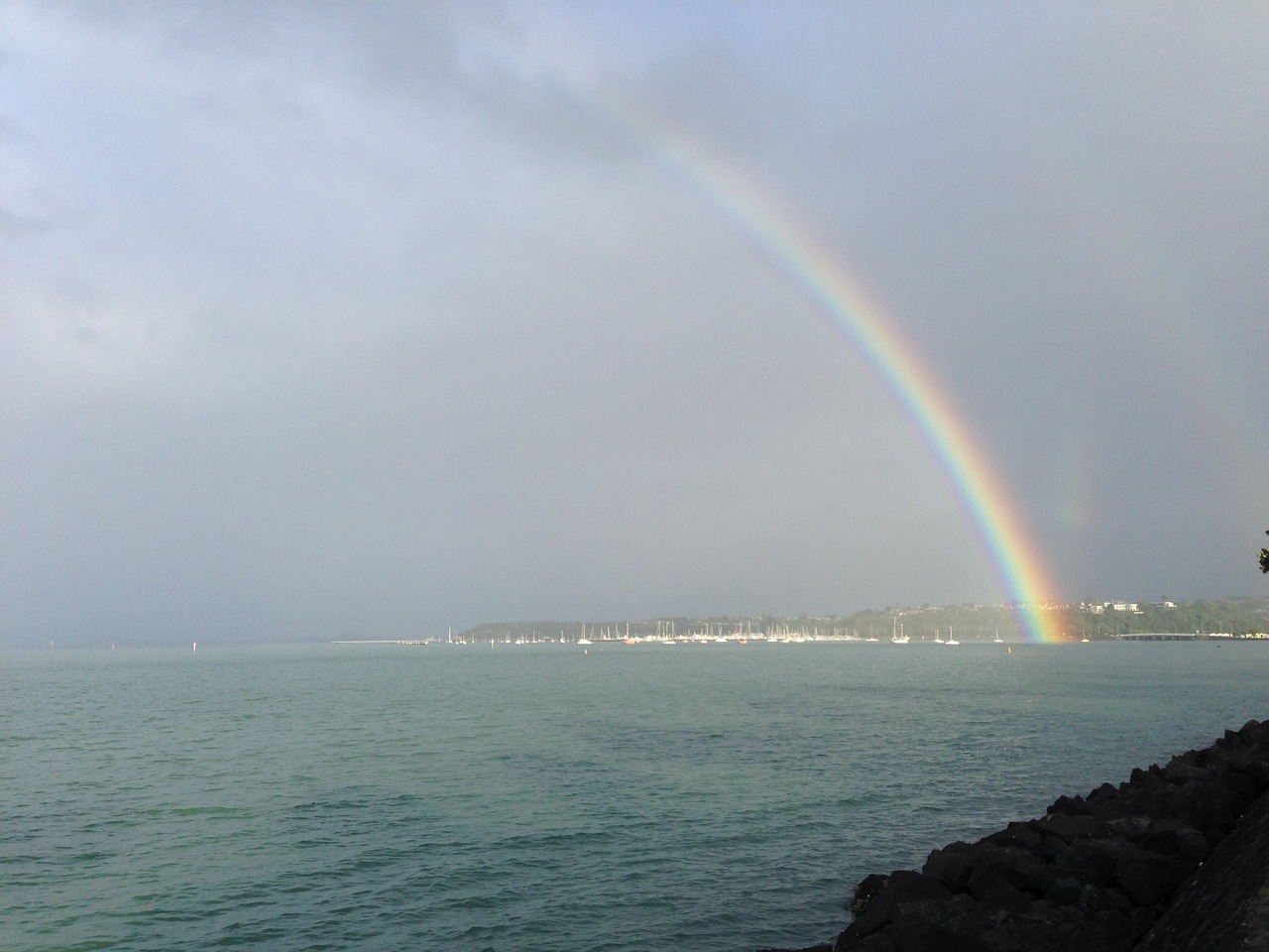 water harbour rainbow free photo