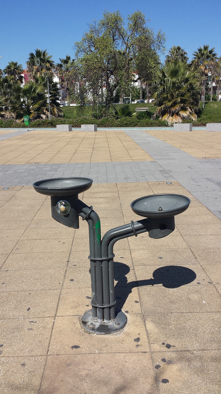 water cooler loures city park free photo