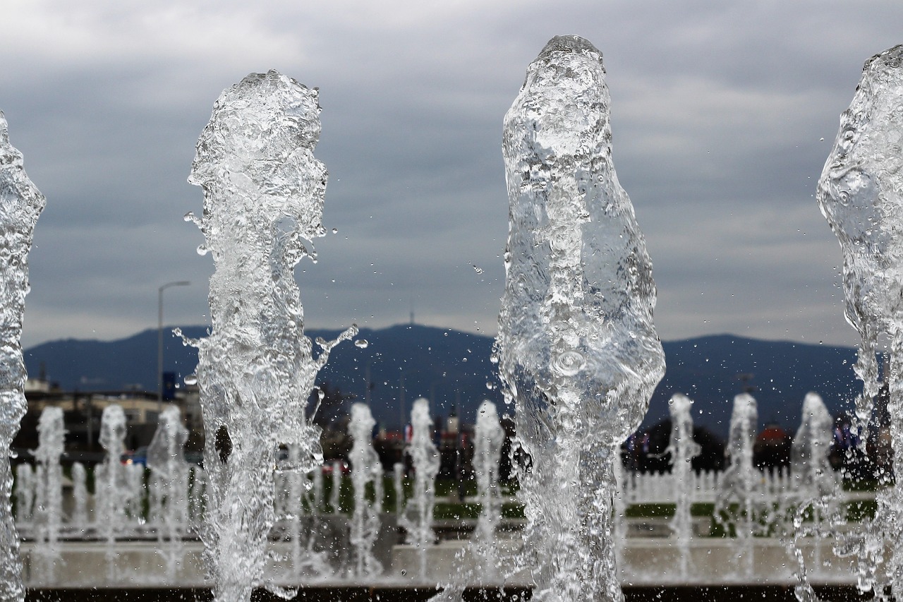 water fontana sprinkling zagreb panorama free photo