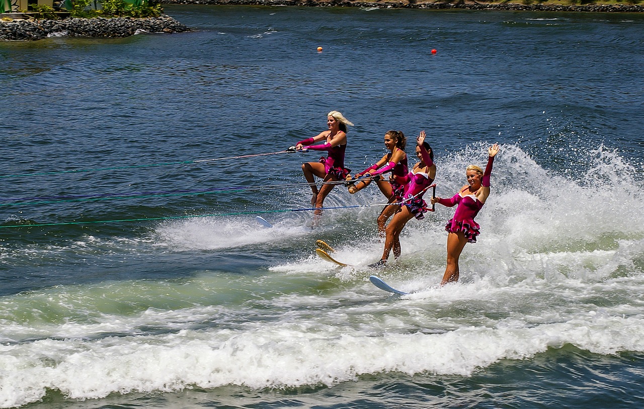 water-skiing entertainment sport free photo