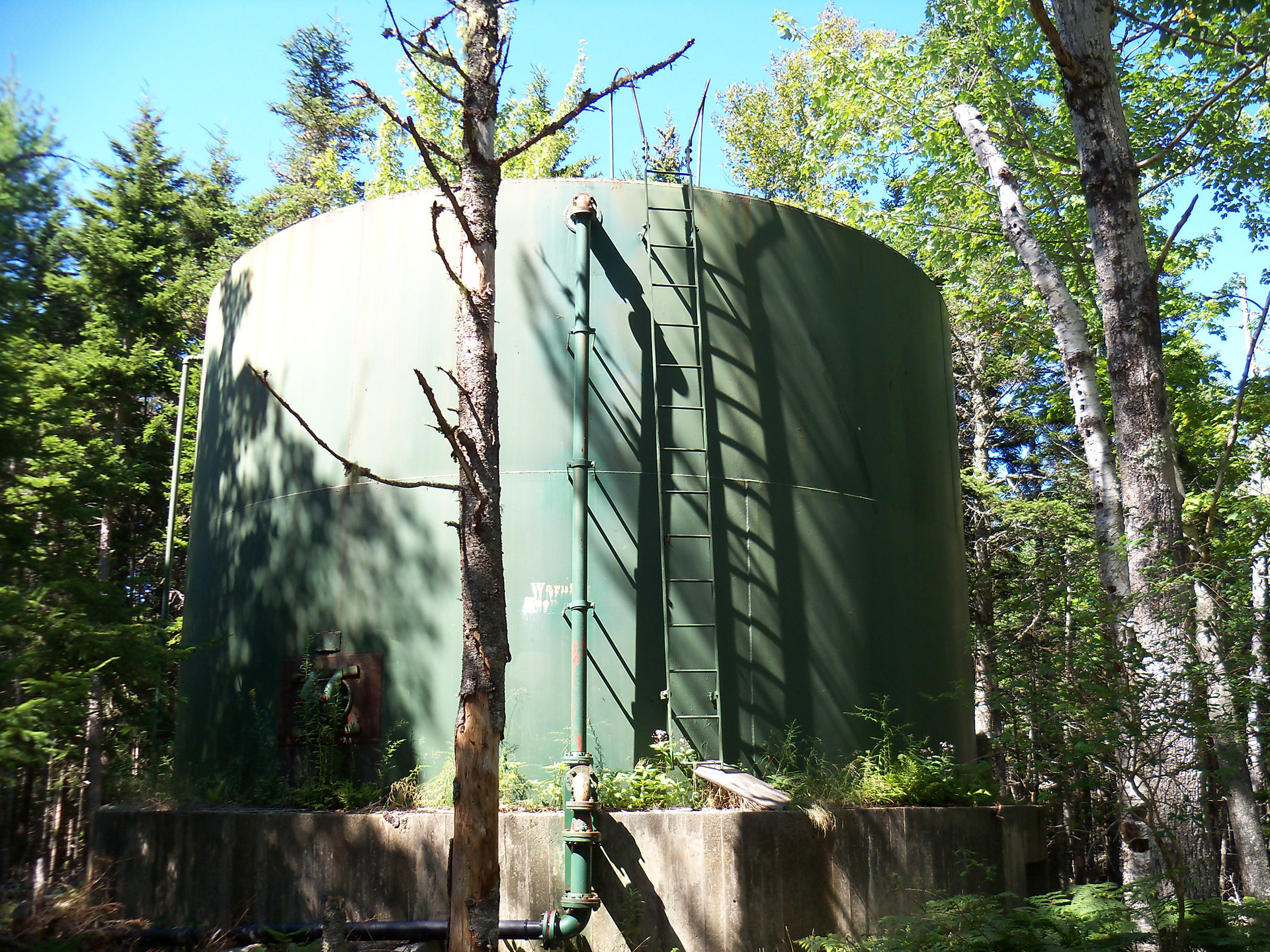 water h20 water tank free photo