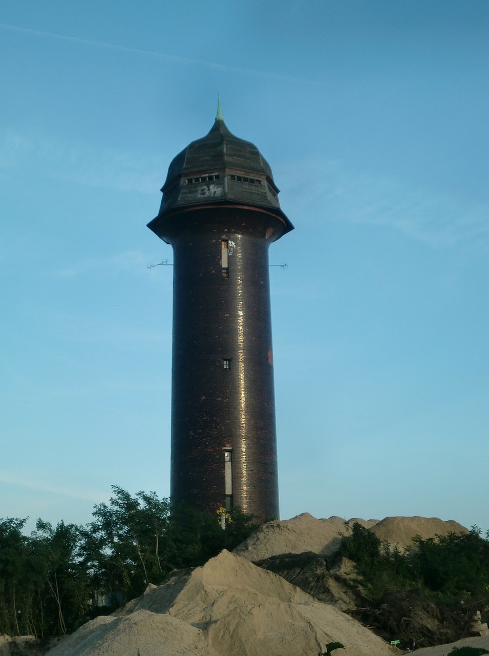 water tower berlin ostkreuz free photo