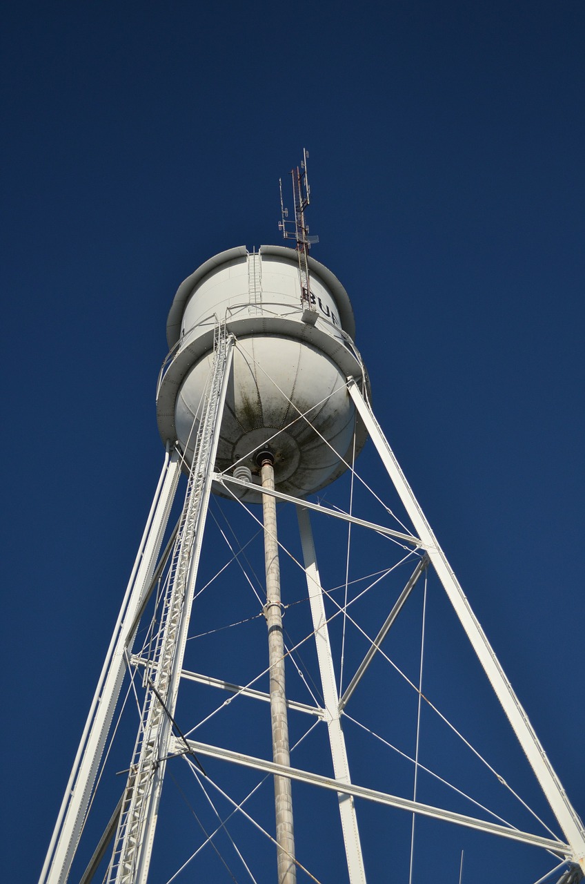 water tower tower architecture free photo