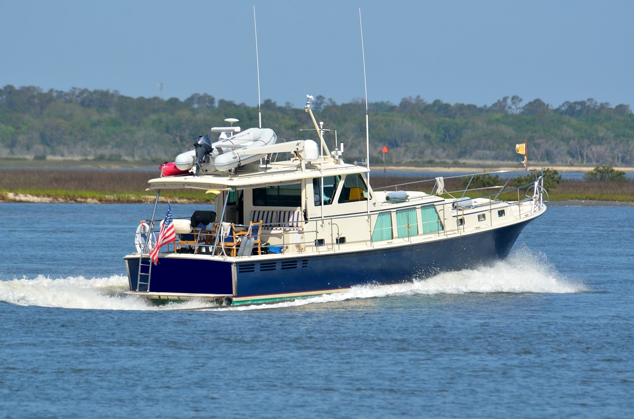 watercraft  harbor  sky free photo