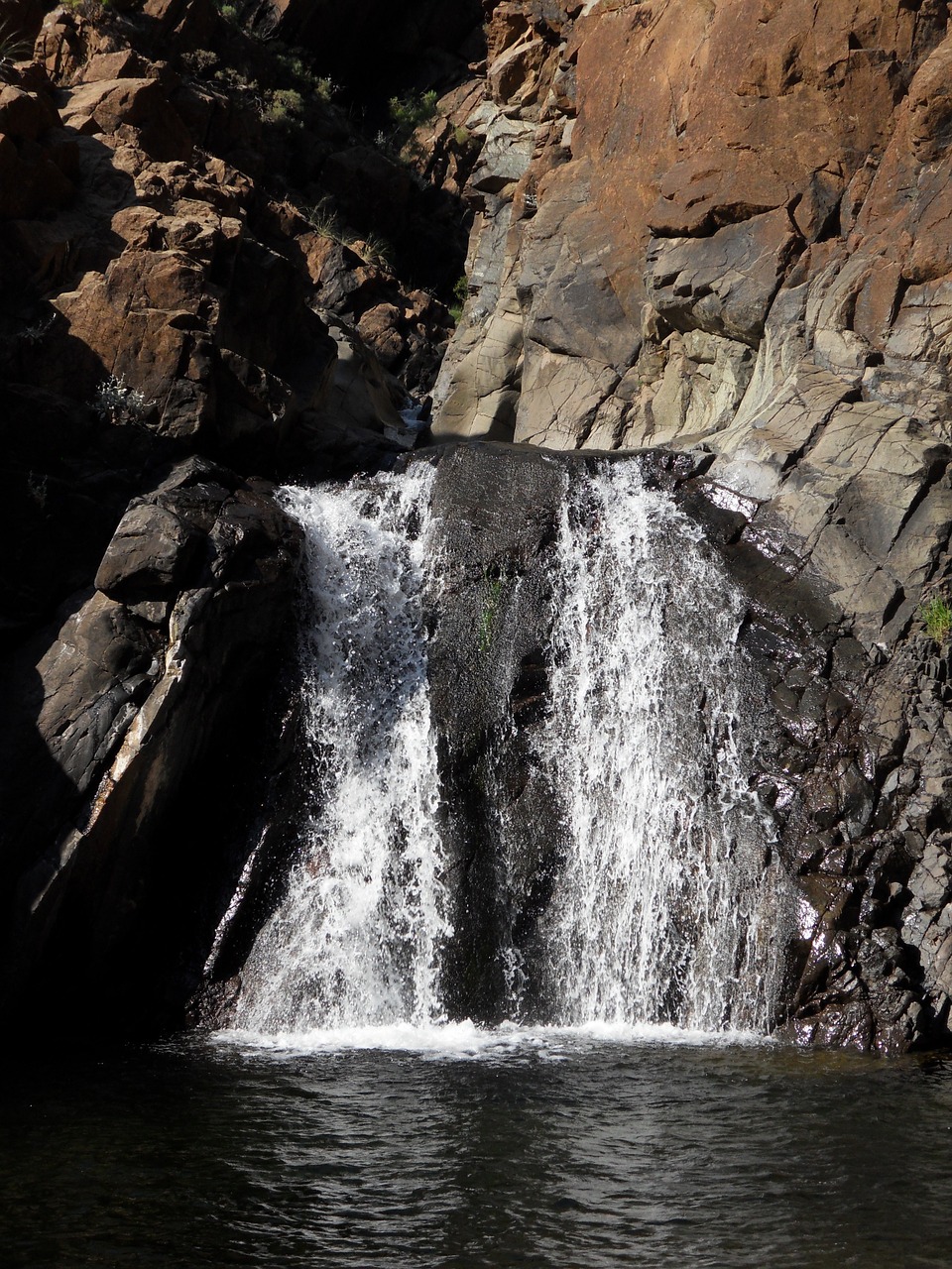 waterfall water flow mountain water free photo